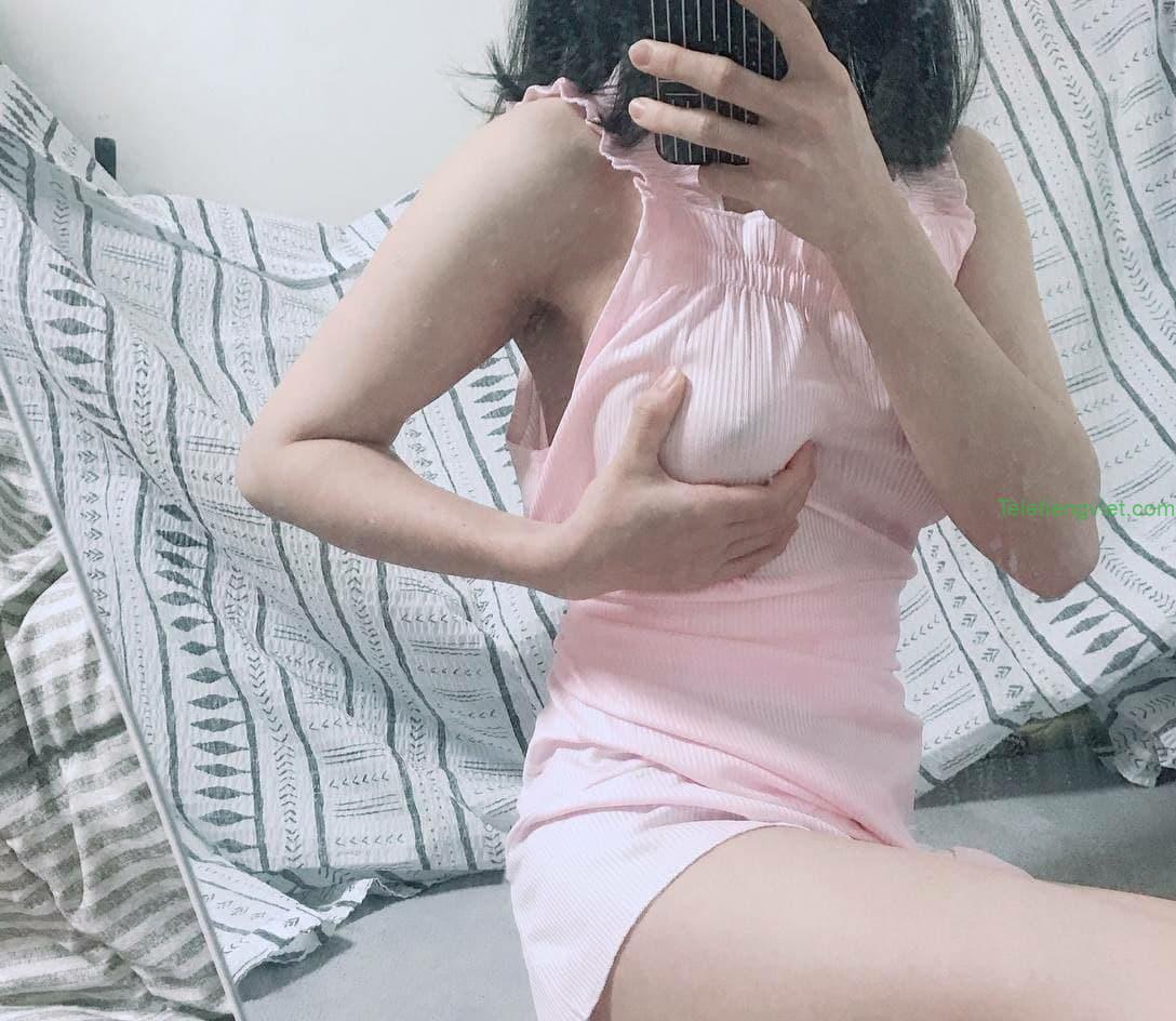 Ảnh girl xinh khoe vú nóng bỏng mắt đẹp hết nước chấm