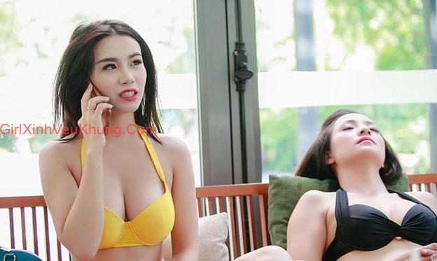 Ảnh Linh Miu sexy mặc bikini siêu nhỏ và mỏng khoe hàng